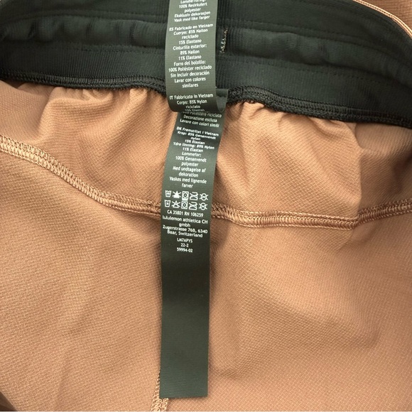 Lululemon License to Train Linerless Shorts 7” Men’s Size Large - Picture 5 of 7